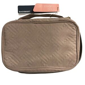 NWT BAGSMART Jewelry Organizer Case Travel Jewelry Storage Bag Soft Pink